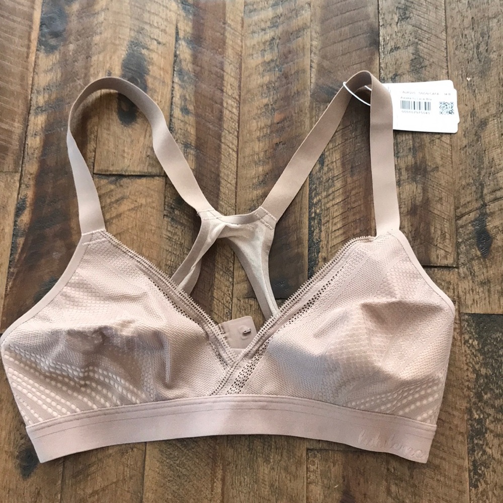 NWT lululemon Awake to Lace bra
